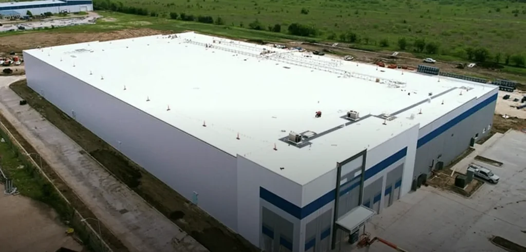 Industrial facility roof installed by King of Texas commercial roofing contractor